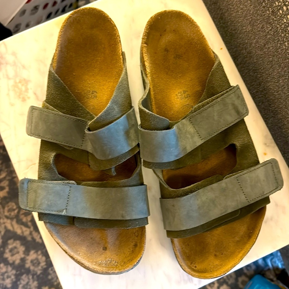 Men’s thyme Green Uji Birkenstock size 11.5 Euro 45